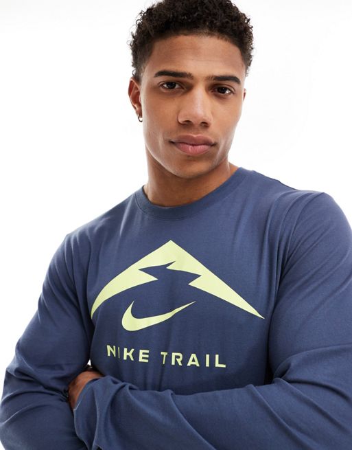 Nike Running - Trail Dri-Fit - Maglietta a maniche lunghe blu navy con grafica