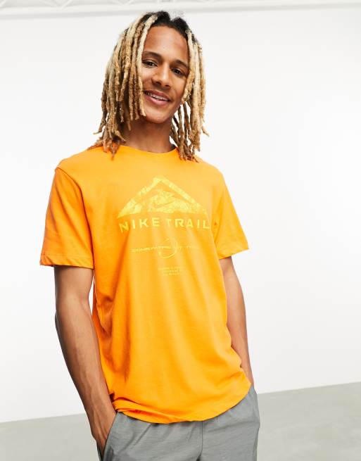 Nike Running – Trail Dri-FIT – Pomarańczowy T-shirt