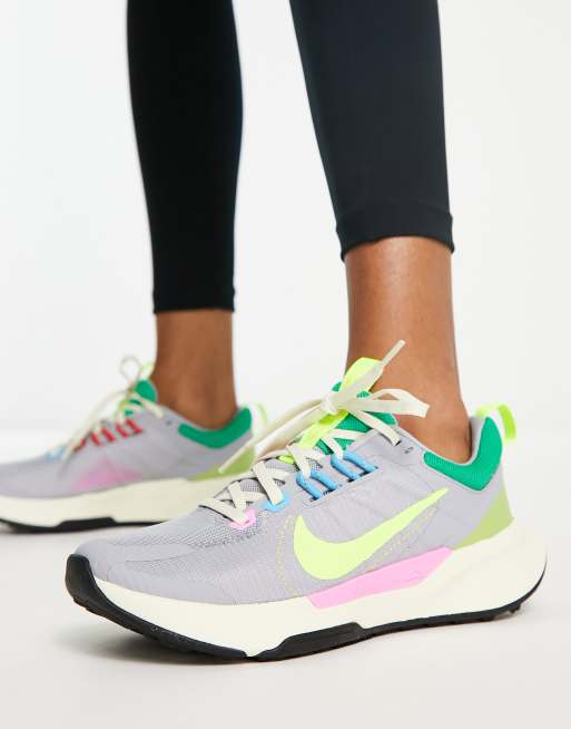 Nike womens store running shoes green