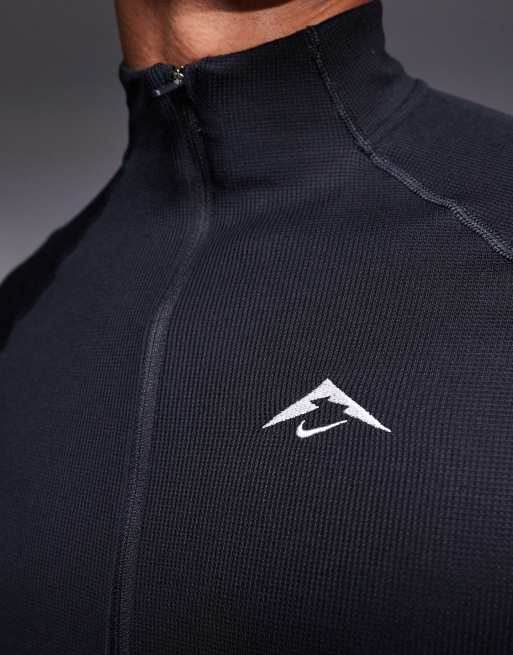 Nike Running Trail logo half zip sweatshirt in black, 3 of 4