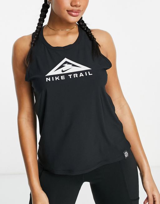 Nike trail outlet logo