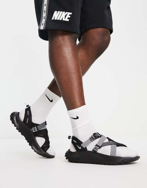 Running Trail Oneonta next sandals in triple black | ASOS