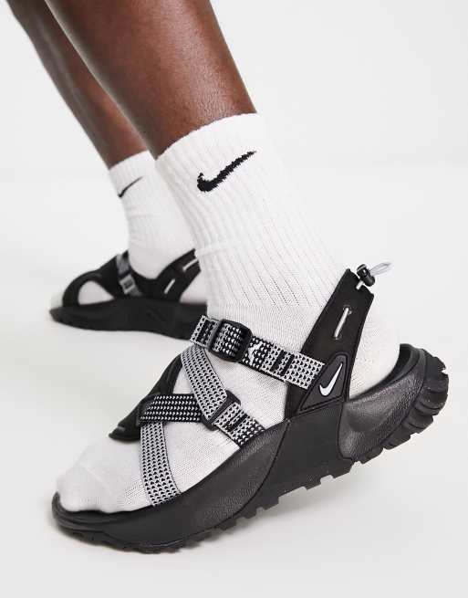 Nike Running Trail Oneonta next sandals in triple black