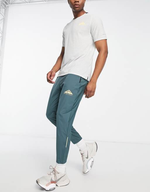 Nike Running Trail Phenom Elite joggers in green