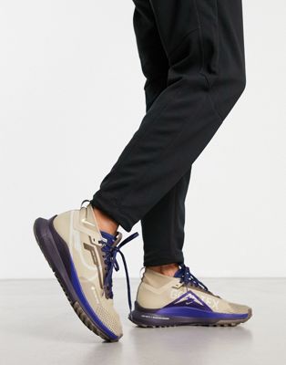 Nike Running Trail React Pegasus 4 Goretex trainers in khaki and navy