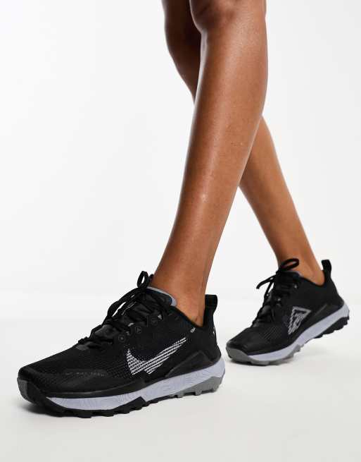 Nike Running Trail React Wildhorse 8 Sneakers in zwart ASOS