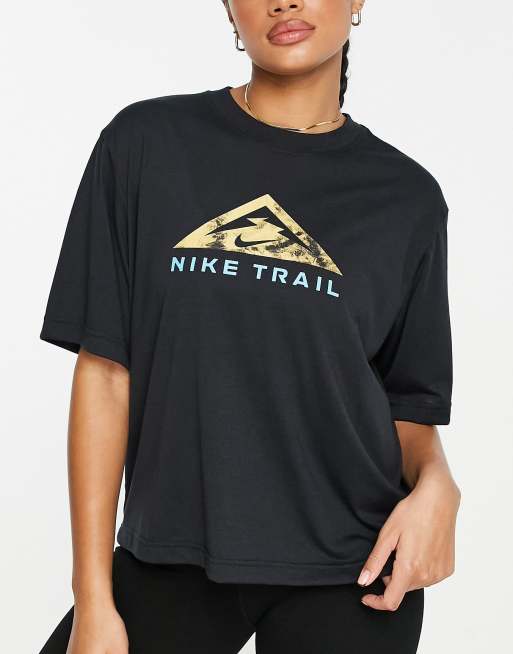 Nike Running – Trail – Schwarzes T-Shirt mit Logo
