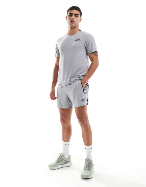 Nike Running Trail Solar Chase T-shirt in gray | ASOS