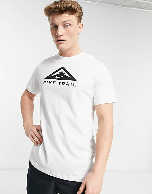  Nike Running Trail t-shirt in white 