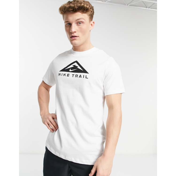 Nike 2025 trail tee