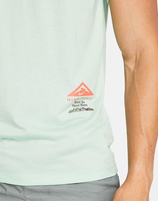 Nike Running – Trail Tour Du Mont Blanc – T-Shirt in Minzgrün mit Grafik, 3 von 4