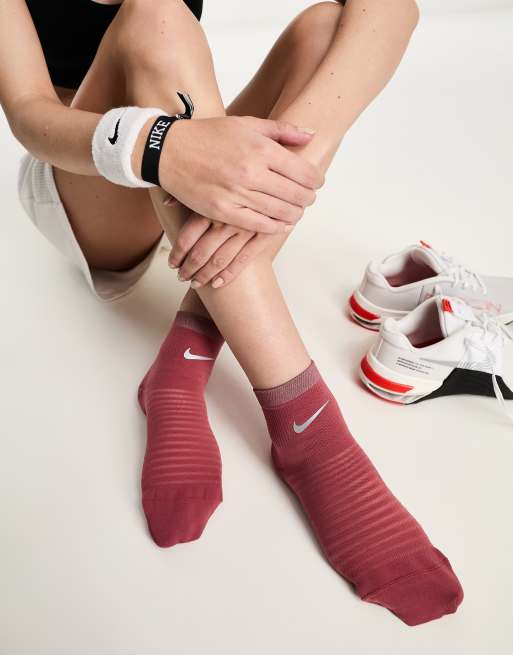 Nike Running Unisex – Spark – Czerwone skarpetki do kostki z amortyzacją