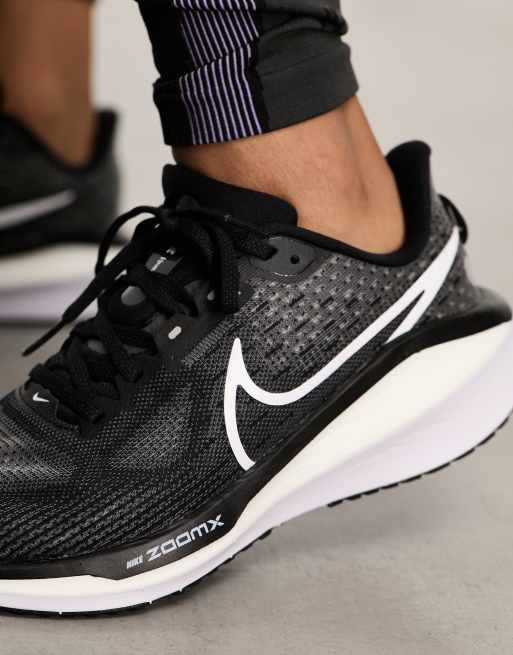 Nike Running – Vomero 17 – Czarno-białe buty sportowe, 3 z 4