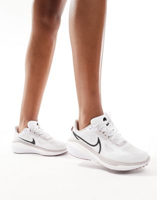 Nike Running Vomero 17 trainers in white and light violet