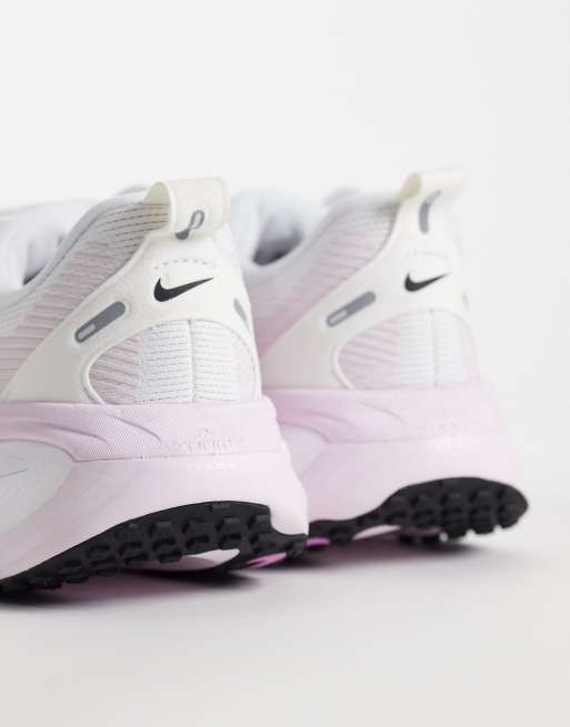 Nike Running Vomero 18 baskets blanches et roses, 3 de 5