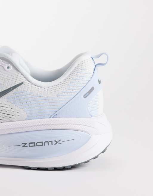 Nike Running – Vomero 18 – Biało-niebieskie buty sportowe, 4 z 5