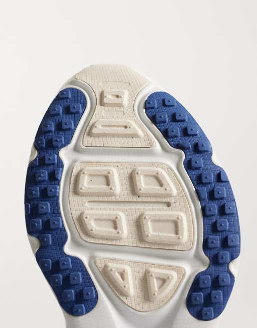 Nike Running Vomero 18 sneakers in blue and white, 4 of 5