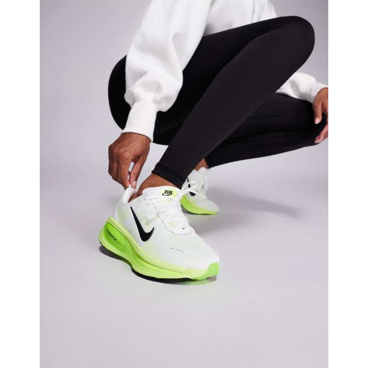 Nike vomero 18ホワイト/イエロー Amazon.com | Nike Men's Vomero 18 Sneaker, White/Black