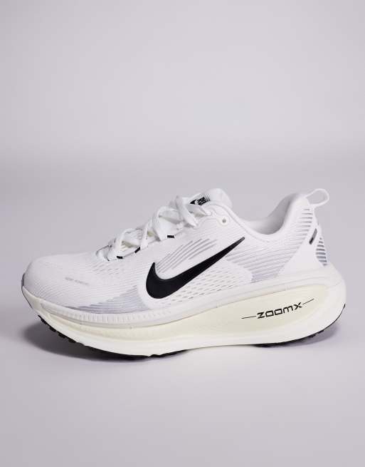 Nike Running Vomero 18 sneakers in white | ASOS