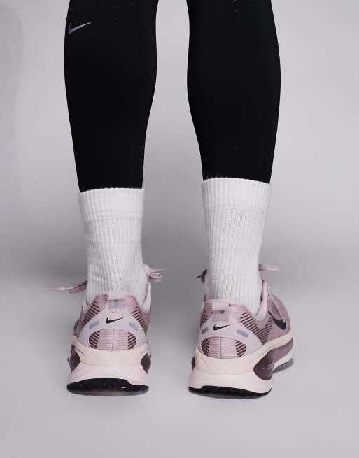 Nike Running Vomero 18 trainers in brown, 3 of 5