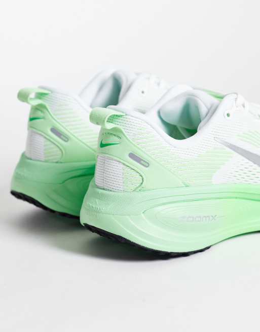 Nike Running Vomero 18 trainers in white and green, 2 of 5