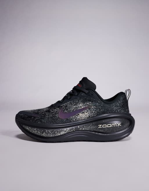 Nike Running Vomero Plus 18 sneakers in gray & silver, 2 of 5