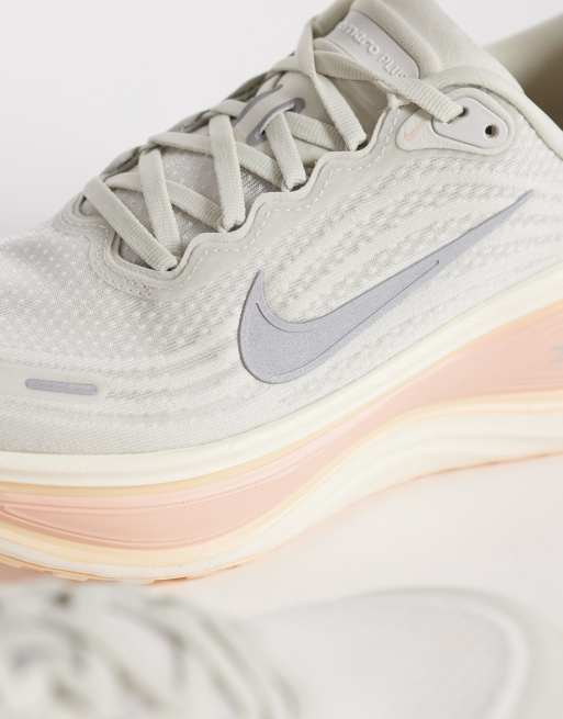Nike Running - Vomero Plus - Baskets - Beige , 4 de 5