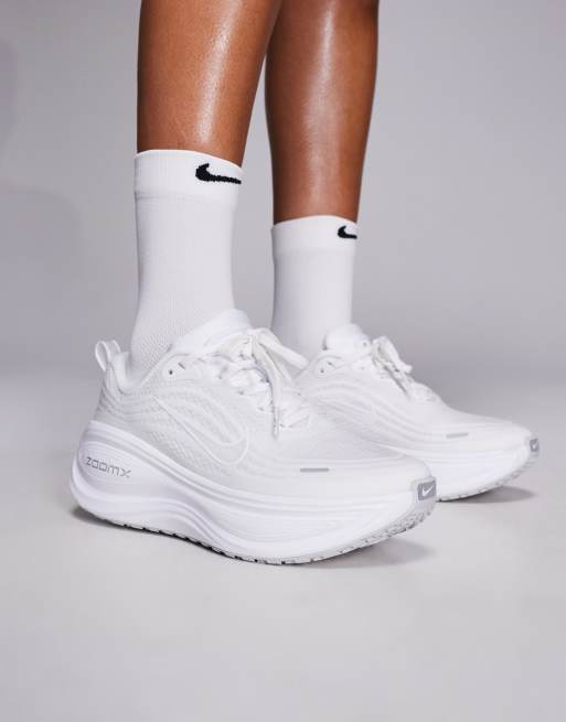 Nike Running - Vomero Plus - Hvide sneakers, 3 af 5