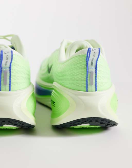 Nike Running Vomero Plus sneakers in neon green, 2 of 5