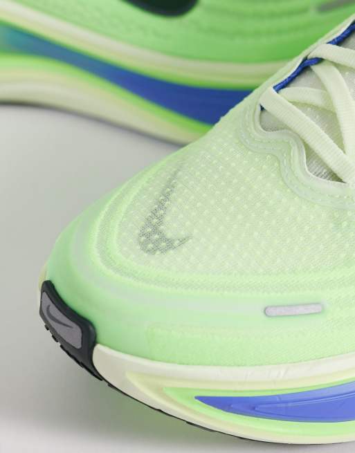 Nike Running Vomero Plus sneakers in neon green, 4 of 5