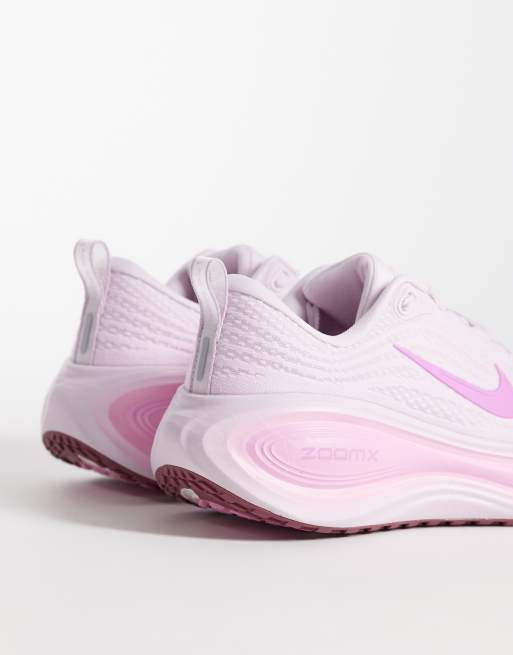 Nike Running Vomero Plus sneakers in pink and white - PINK, 3 of 5