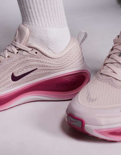 Nike Running Vomero Plus sneakers in red and pink | ASOS