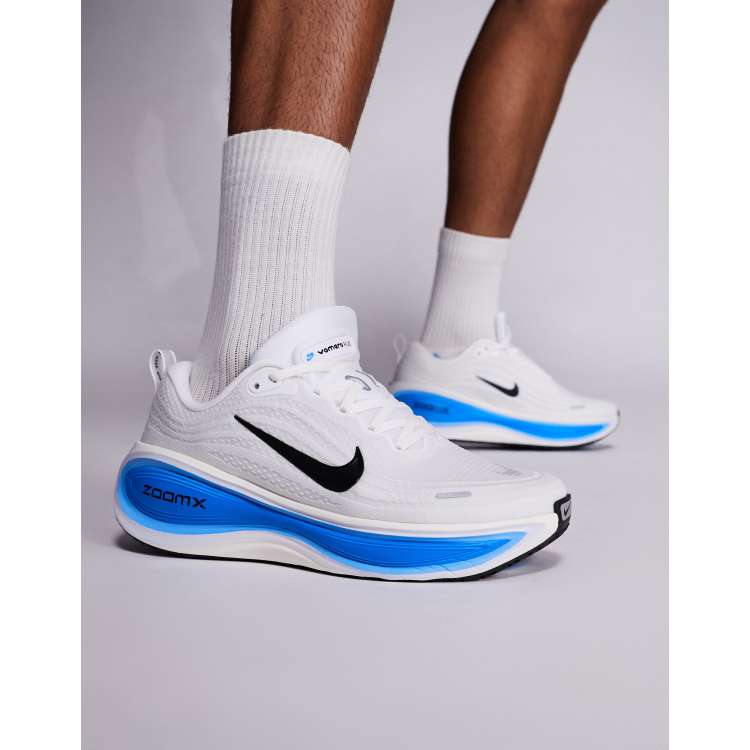 208593656-1-midblue?$n_750w$&