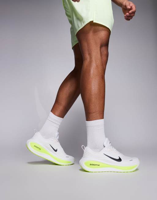 Nike Running Vomero Plus sneakers in white and neon green, 4 of 5