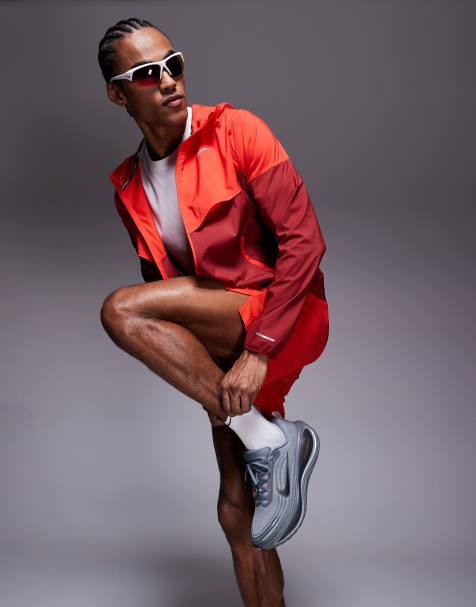 Nike Running – Vomero Plus – Szaro-pomarańczowe buty sportowe - view 1