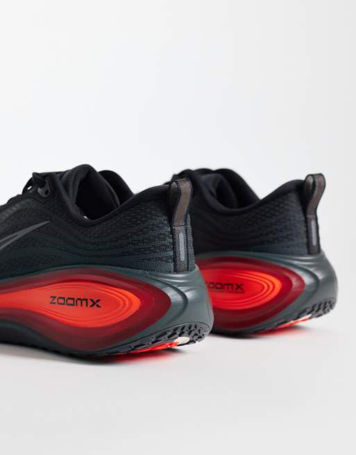 Nike Running Vomero Plus trainers in black & red, 2 of 5