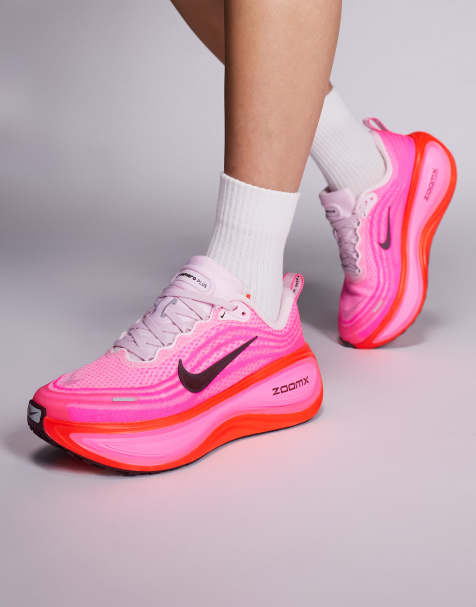 Nike Running Vomero Plus trainers in pink - view 1