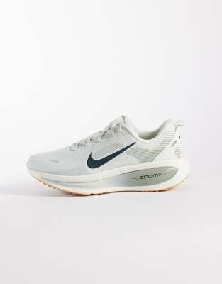 Nike - Running Vomero 18 - Baskets - Vert