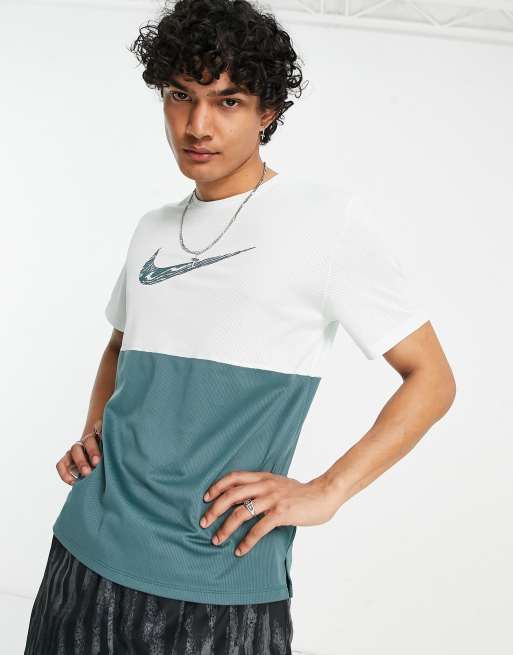 Nike running cheap wild t shirt