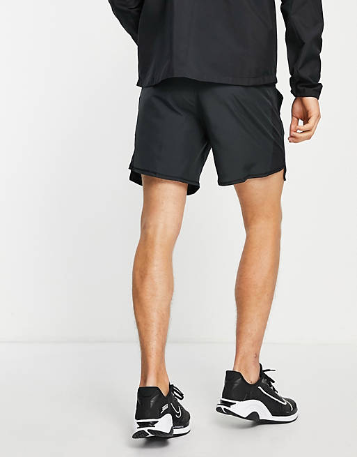 Men Nike Running Wild Run Challenger 7 inch shorts in grey 