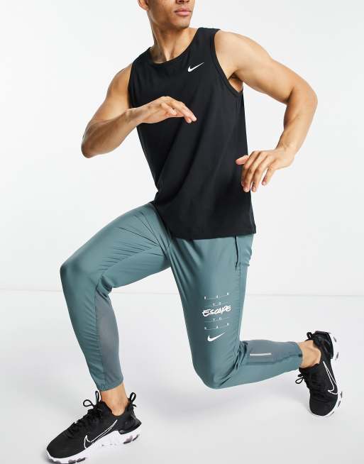 Nike running wild joggers sale