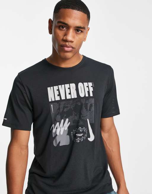 Nike Running – Wild Run – Grå t-shirt med grafiskt tryck