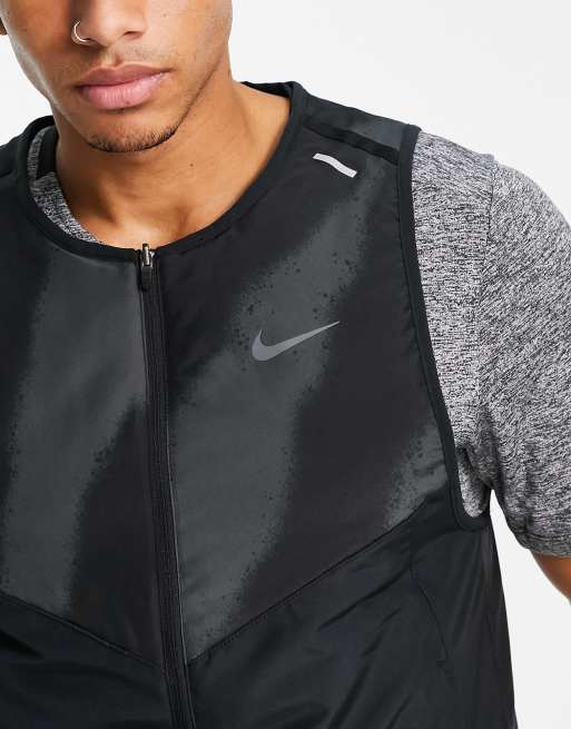 Nike wild run online vest