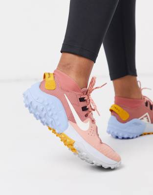 nike running wildhorse 6 trainers in pink