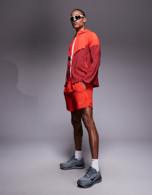 Nike Running - Windrunner - Giacca rossa e bordeaux, 2 di 5