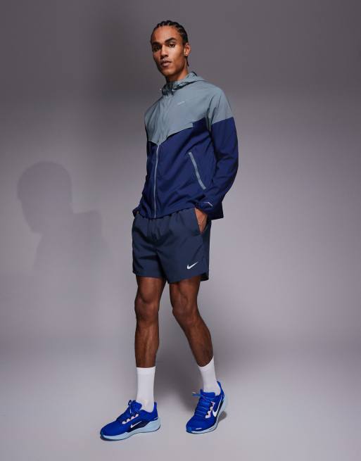 Nike Running - Windrunner - Jack in marineblauw en grijs, 2 van 5