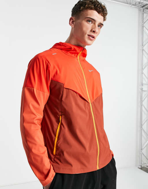 Nike Running - Windrunner UV Repel - Jakke i rød