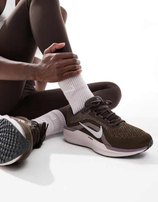 Nike Running Winflo 11 sneakers in brown and silver
