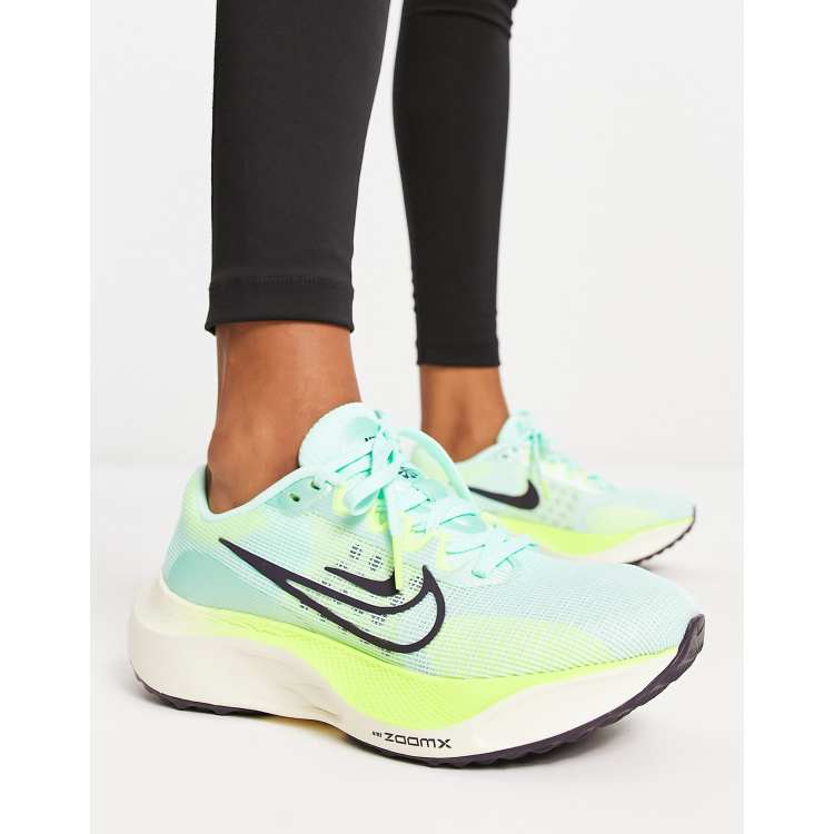 Nike Running Zoom Flyknit 5 sneakers in turquoise and whie ASOS