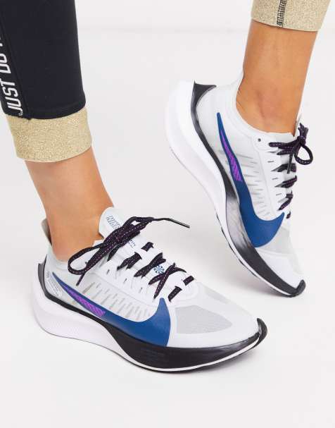 Nike Running -  Zoom Gravity - Baskets - Gris